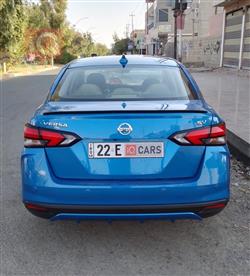نيسان فيرسا